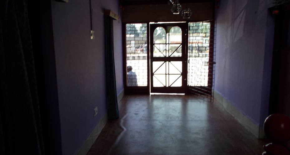 Hotel Sunsrise, Srinagar 4